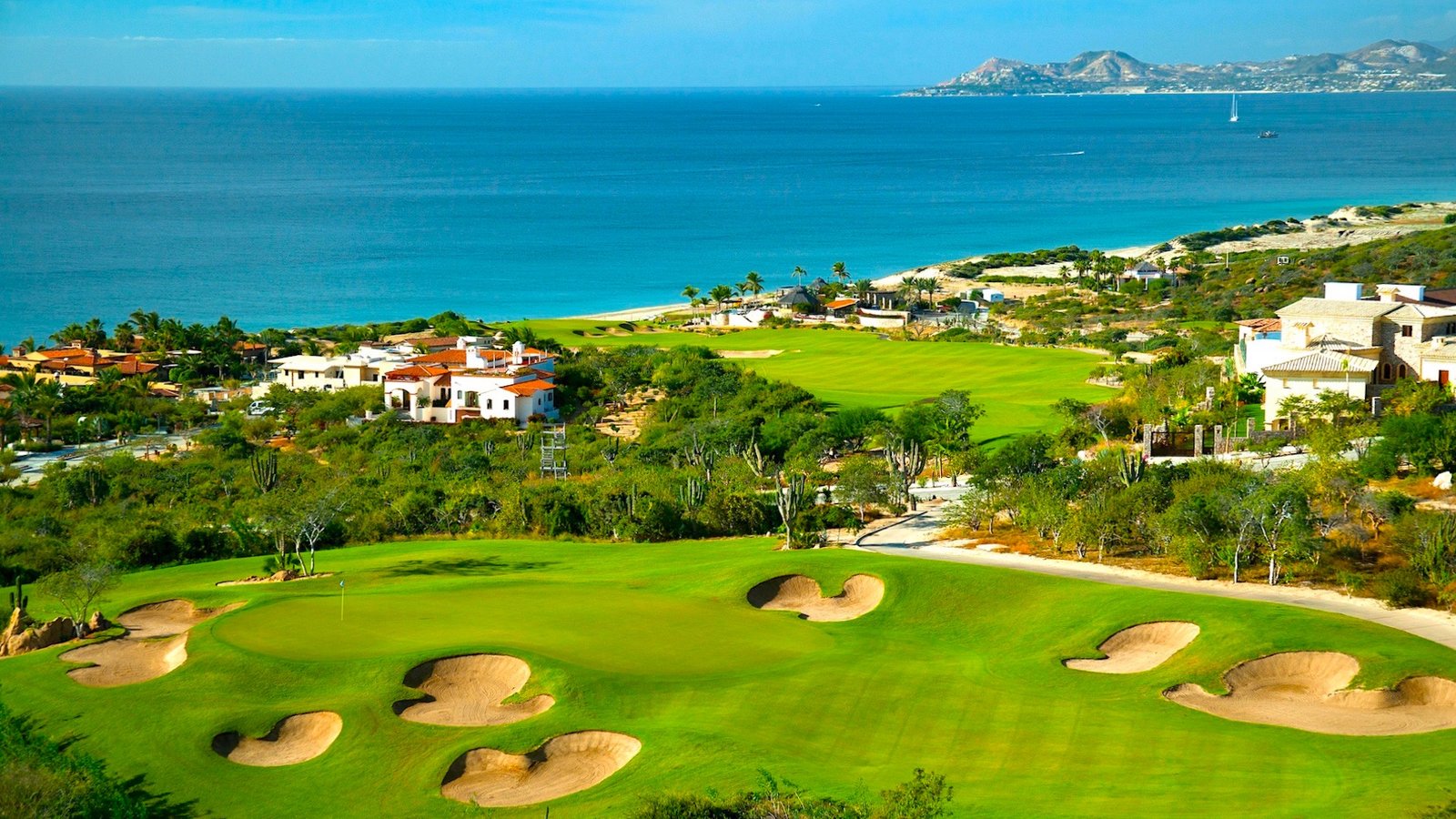 Sustainable Golf in Los Cabos: Redefining Luxury on the Green