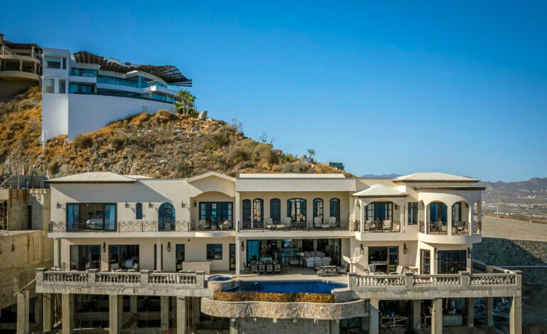 Enhance Your Los Cabos Escape with Costa Mar Villas: Where Bespoke Service Meets Unmatched Elegance